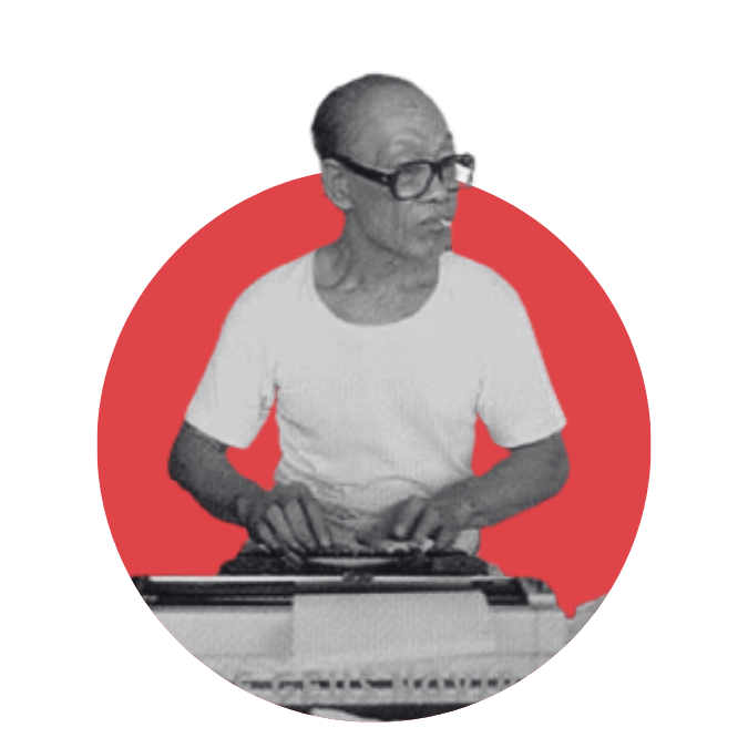 Tualetda teshiklari orqali becerdin Tualetda teshiklari orqali becerdin